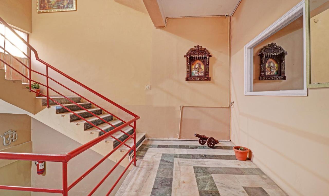 Hotel Vikrant Pinjaur Extérieur photo